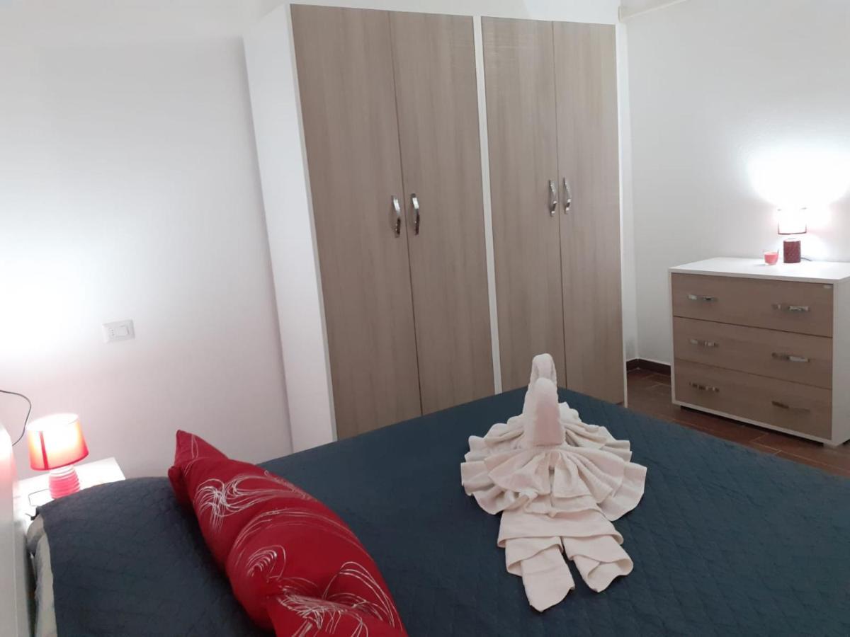 Sos Appentos 3 - Indipendente 4/6 Posti Letto Apartment Синискола Екстериор снимка